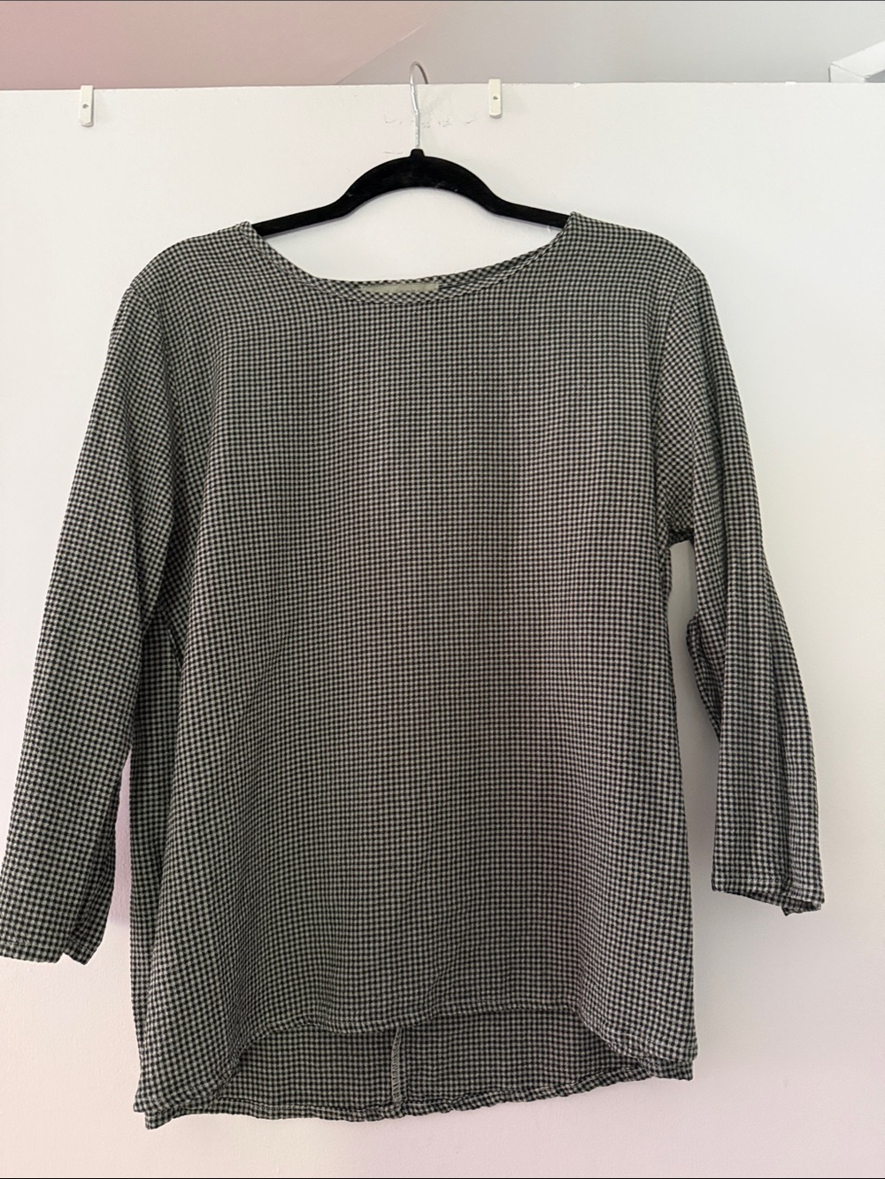 Cut Loose Black and Green Houndstooth Long Sleeve Blouse